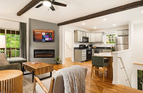 Asheville House | Treetop View | HotTub | Fireplace | EVCharger