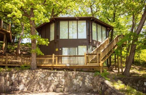 Village of Four Seasons House | Treetop Village-2bed2bathpoolsdock6-8pp
