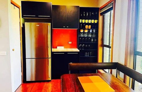 Silvan Apartment | Treetops apartment for 4 7 night discounts