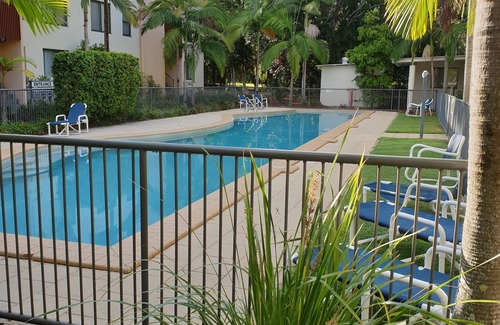Rainbow Beach Apartment | Treetops Studio Apartment, Rainbow Beach Resort.