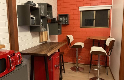 Silvan Apartment | Treetops Vista Suite Silvan 7 night discounts