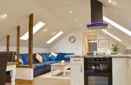 Uggeshall House | Treeview Lodge