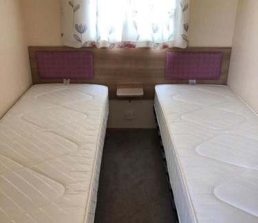 Felixstowe Apartment | Tref y Clawdd