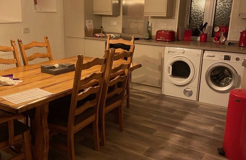 Boscastle Cottage | Tregenna a beautiful spacious cottage in Boscastle with parking