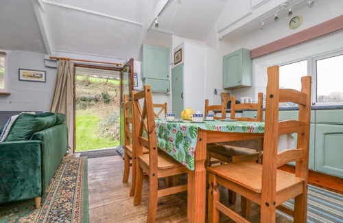Helford Passage House | Tregithey Barn