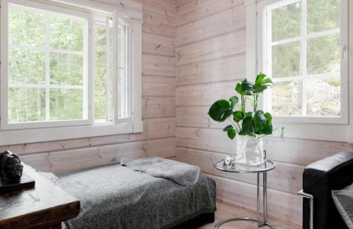 Espoo House | Trekker's Haven: Noux National Park Retreat