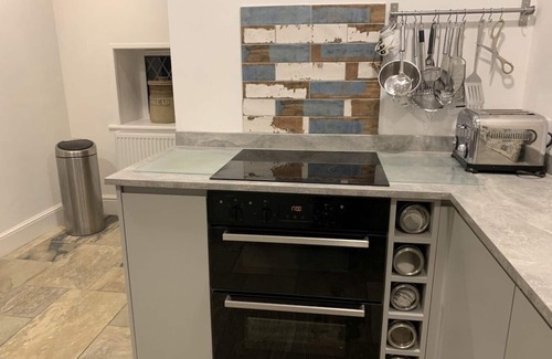 St Ives House | TRELOYHAN LODGE HEATED SWIMMING POOL AND FANTASTIC SEA VIEWS