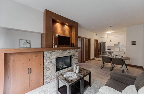 Versant Soleil Apartment | Tremblant Alpine Haven | Ski-In/Out | Pool & Spa