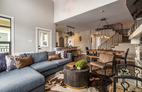 Tremblant-Les-Eaux Apartment | Tremblant Prestige - Les Eaux 227-5