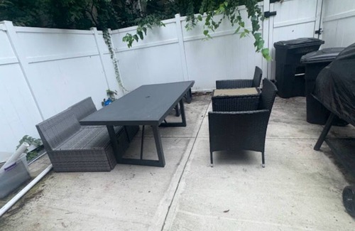North Philadelphia House | Tremendous 4-bedroom townhome with rooftop deck, central air, in Philadelphia