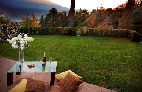 Tremezzo Apartment | Tremezzo Residence 2 bedroom home with pool and spa by Italian Apartmentsn