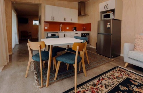 Rewa House | Tremorne Stay: Couples Retreat in Taranaki