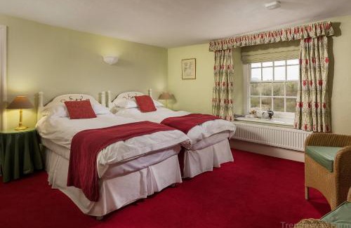 Pelynt Bed & Breakfast | Trenderway Farm
