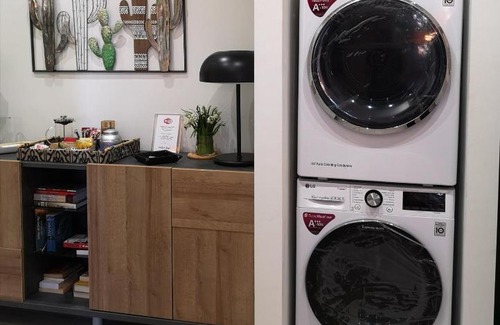 Borgo Roma Apartment | Trendy 3 Bedrooms Apt