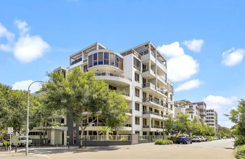 Waterloo Apartment | Trendy and Comfy Stay in Waterloo