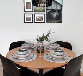 Lahti Apartment | Trendy apartment in the heart of green Lahti, free parking