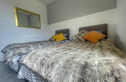 Moffat Apartment | Trendy Contractor&Leisure Stay,SelfCheckin Parking