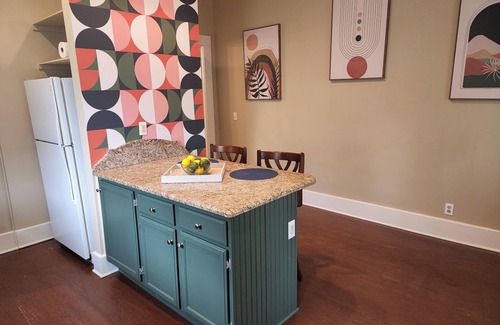Lenox House | Trendy Cooper Young Hideout