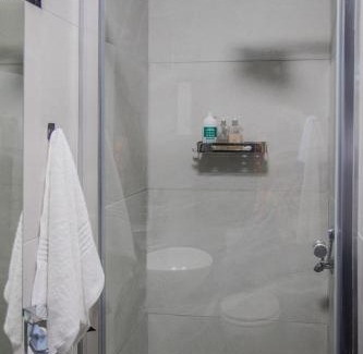 Mowbray Apartment | Trendy Cottage Hideaway