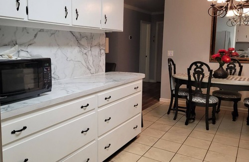 Orangeburg House | Trendy, cozy and casual 2 bedroom brick with garage