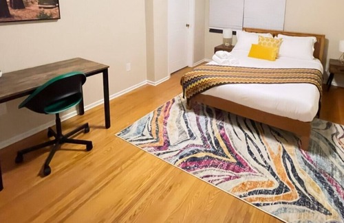 Hamilton Apartment | Trendy Downtown Apt near Bayfront | FirstOntario | Go Train