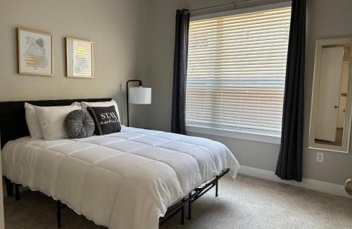 East Downtown Houston Apartment | Trendy downtown apt