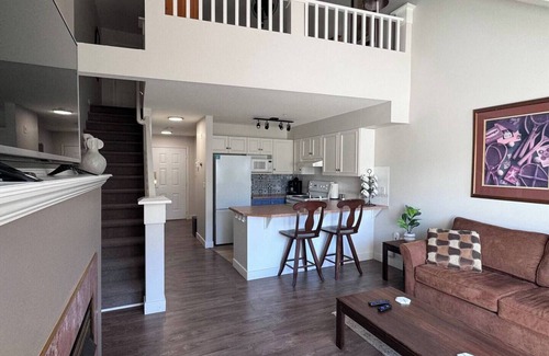 Quail Ridge Apartment | Trendy Loft Near Airport - 317