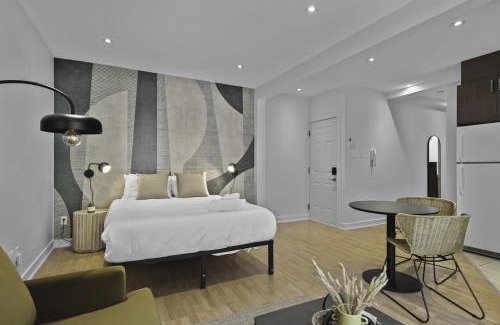 Little Italy Apartment | Trendy Open-Space Studio by Jean Talon Market
