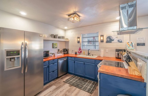 Kingsland House | Trendy Pet-friendly House w/Patio near Lake LBJ