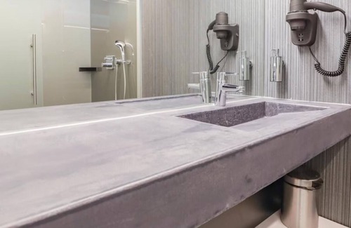 Oss Hotel | Trendy Room for Food Enthusiasts - Central Culinary Haven