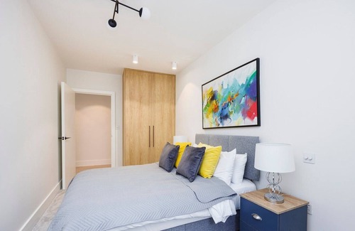 Southfield Apartment | Trendy stay in Acton