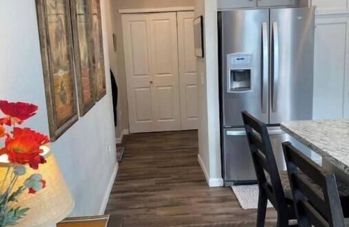 Lakewood House | Trendy Townhouse near Golden and Red Rocks!