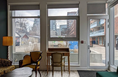 Beaconsfield Village Condo | Trendy Unit on Queen West