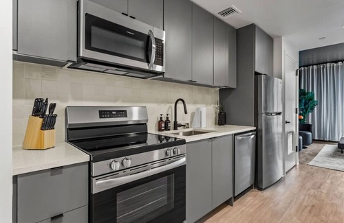 Historic Ybor Apartment | Trendy Ybor Studio | Free Parking | Close to DT!