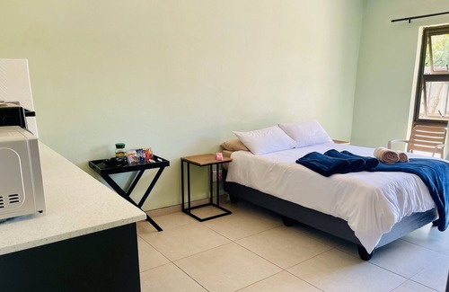 Northam Bed & Breakfast | TrendyBliss Guest House - n0295