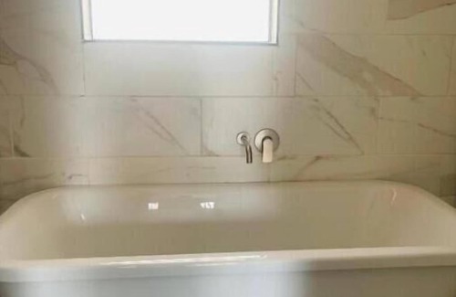 Northam Apartment | TrendyBliss Guest House