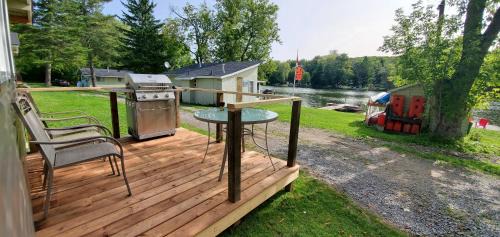 Hastings Apartment | Trent River Cottages