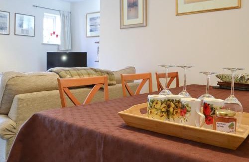 Snettisham House | Trentham Cottage