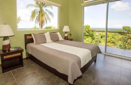 Damas House | Tres Amigos - Luxurious with Jungle and Ocean View