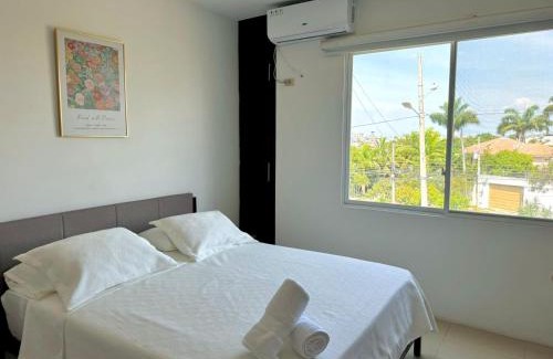 Manta Apartment | Tres dormitorios sector Wyndham y la Quadra