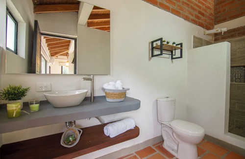 San Jeronimo Hotel | Tres Lagos Finca Hotel