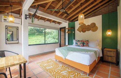 San Jeronimo Hotel | Tres Lagos Finca Hotel