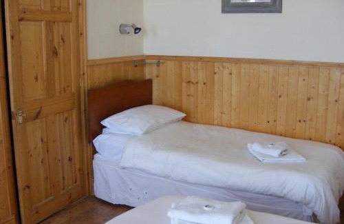 Douglas Promenade Bed & Breakfast | Trevelyan Hotel