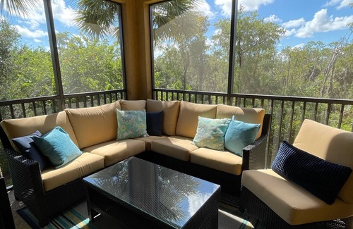Naples Condo | Treviso Bay 3rd Floor Acqua Ct. Condo Corner Unit with TPC Golf