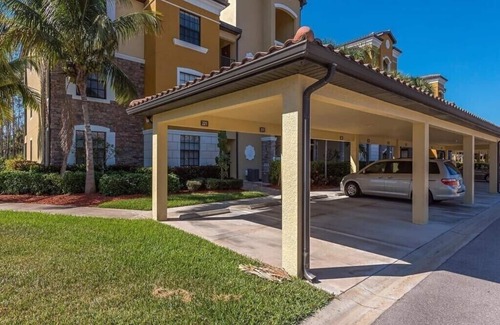 Naples Condo | Treviso Bay 3rd Floor Acqua Ct. Condo Corner Unit with TPC Golf