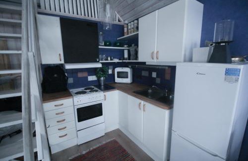 Eskilstuna House | Trevlig stuga på landet, centralt 8km från Centrum