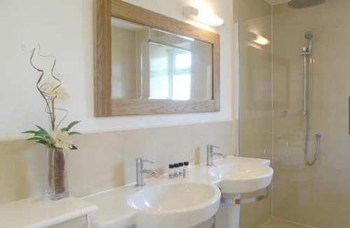 Winnard's Perch House | Trevone House with Hot Tub on Retallack Resort