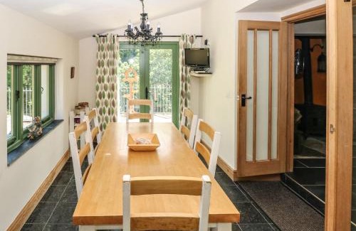 Dinas Cross House | Trewrach Cottage