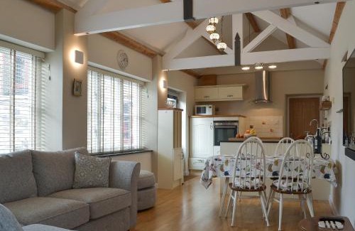 Fivelanes House | Trezeal Barn