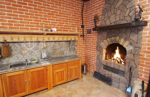 Goritsy House | Tri Bani Guest House